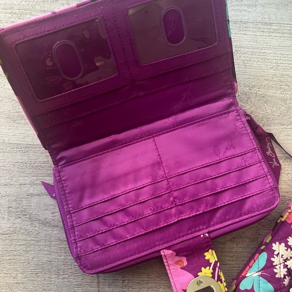 Vera Bradley Purple and Pink Floral Shoulder Bag and wallet - Picture 4 of 5